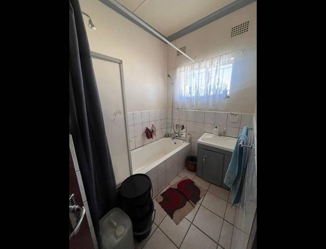 3 BEDROOM HOUSE FOR SALE IN WANNENBURGHOOGTE